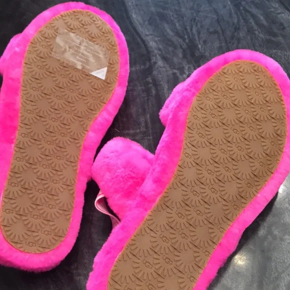 BNWOT UGG OH YEAH - Picture 4 of 7